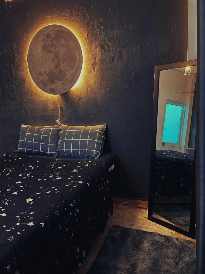 Midnight Corner Hotel Хошимин Екстериор снимка